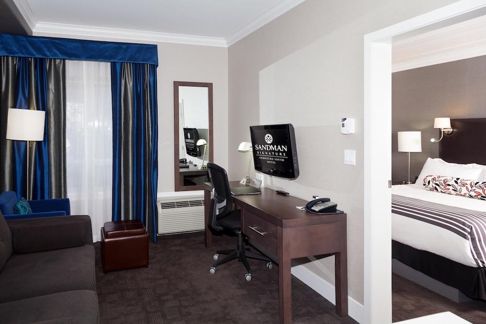 Sandman Signature Edmonton South Hotel Екстер'єр фото