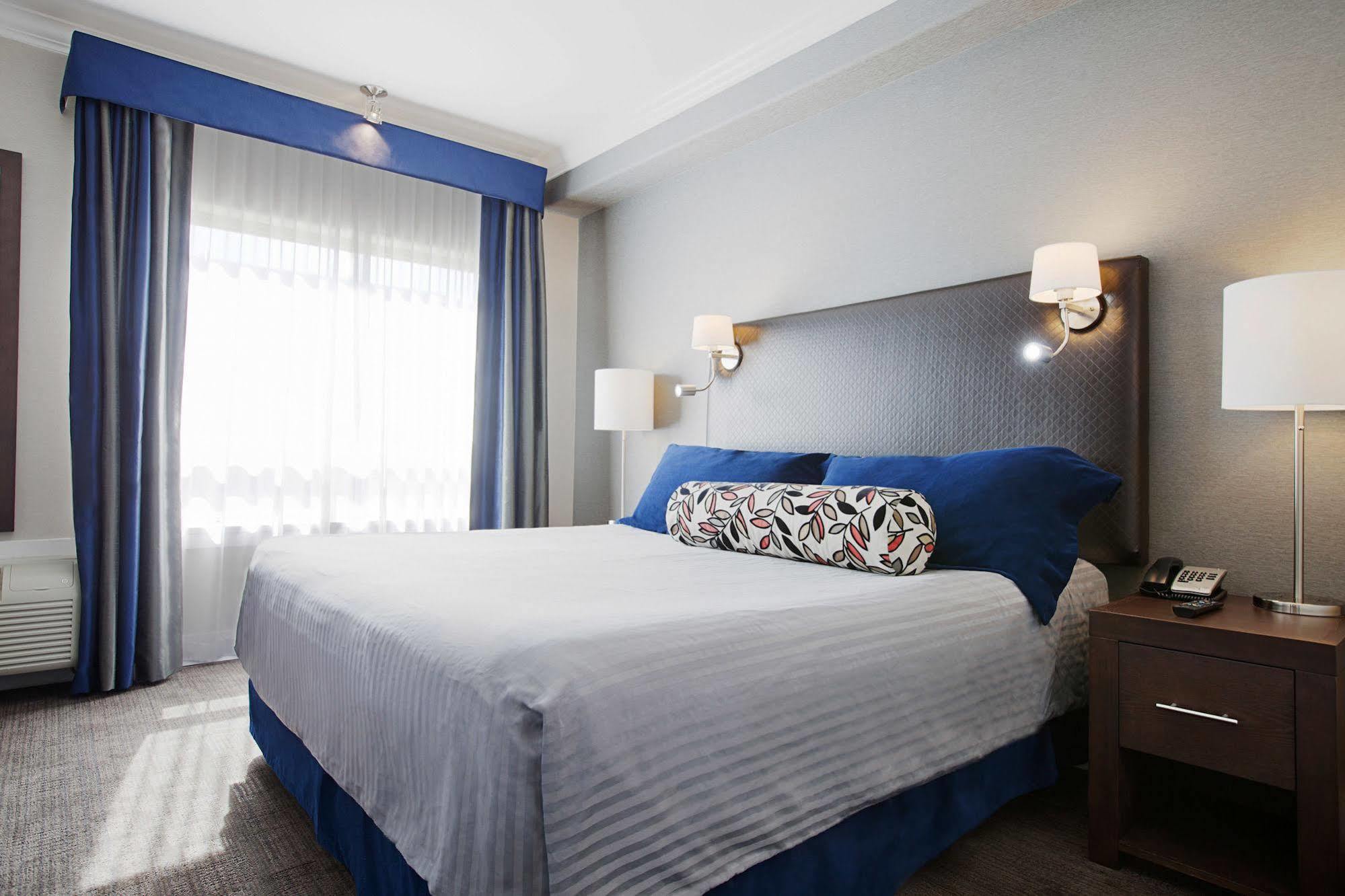 Sandman Signature Edmonton South Hotel Екстер'єр фото